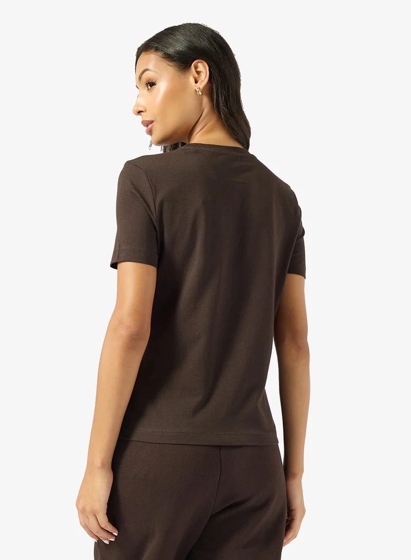 GUESS Tracey Crew Neck Short Sleeve T-Shirt