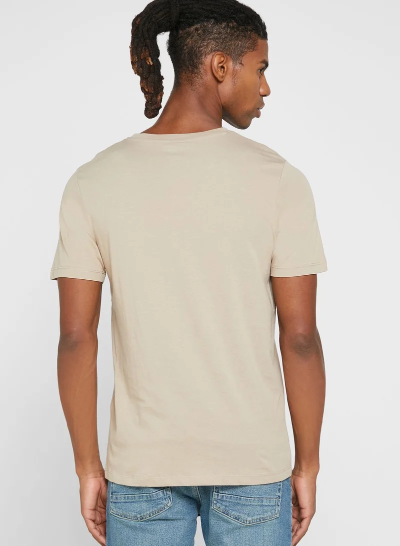 JACK & JONES Essential Crew Neck T-Shirt