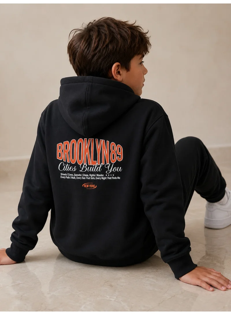 فكتور اند جين Boys’ Back Graphic Sweatshirt Hoodie and Jogger Pants Set