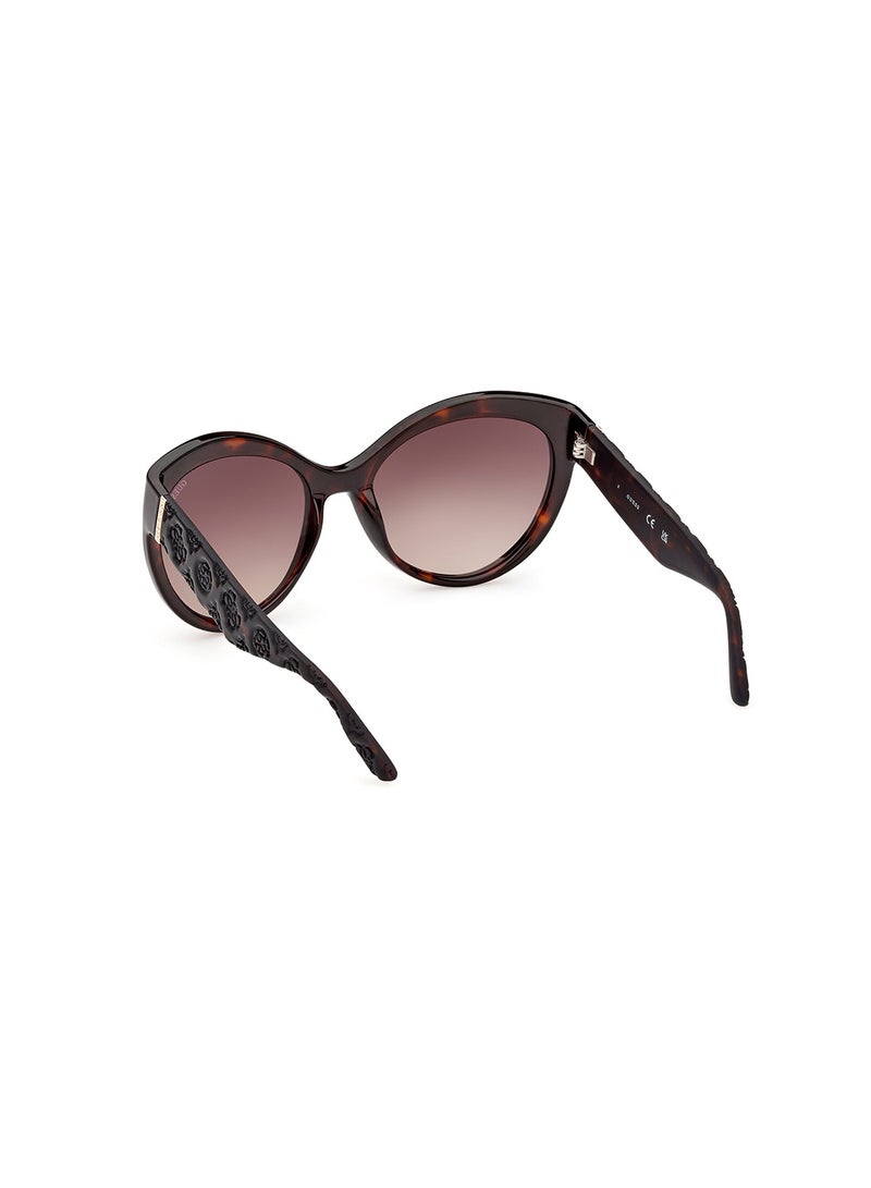 GUESS Women's UV Protection Butterfly Shape Sunglasses - GU0013052F61 - Lens Size: 61 Mm - Dark Havana - Image 3