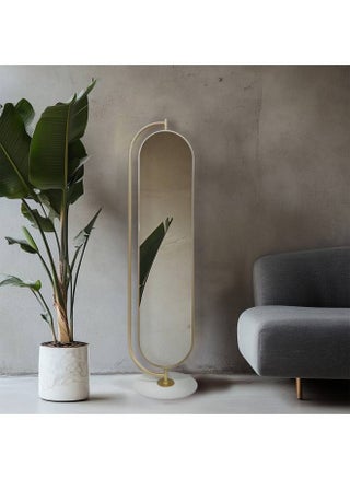 Gold Iron Frame Full Length Mirror With Holder And Hangers In The Back, Size 175X42 Cm - pzsku/Z890EC8D4D354E418E445Z/45/_/1732082062/7cdbb2e4-0a2e-40f8-aec9-1e84c202e00f