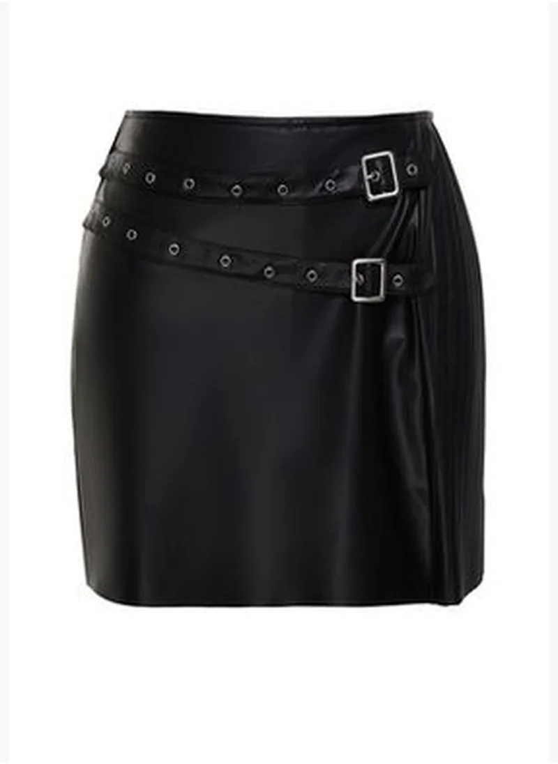trendyol Black Plain A-line Faux Leather Weave Plus Size Skirt TBBAW24AZ00046