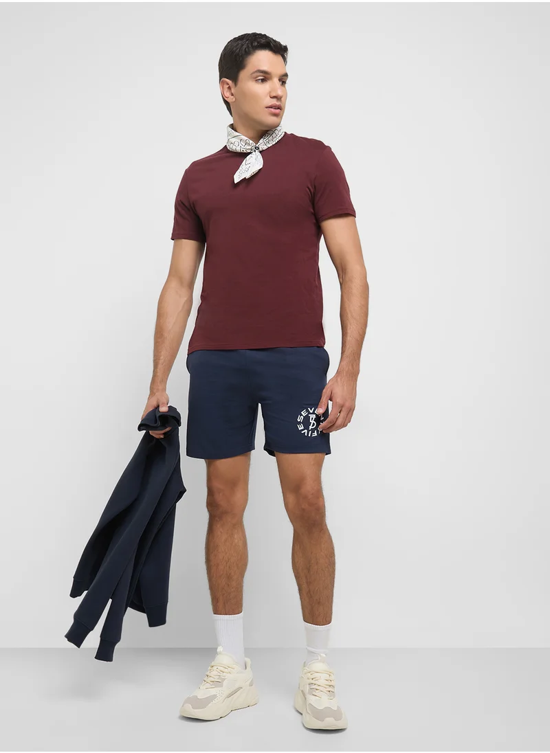 سفنتي فايف بيسيكس Casual Shorts