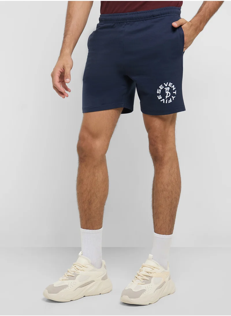 سفنتي فايف بيسيكس Casual Shorts