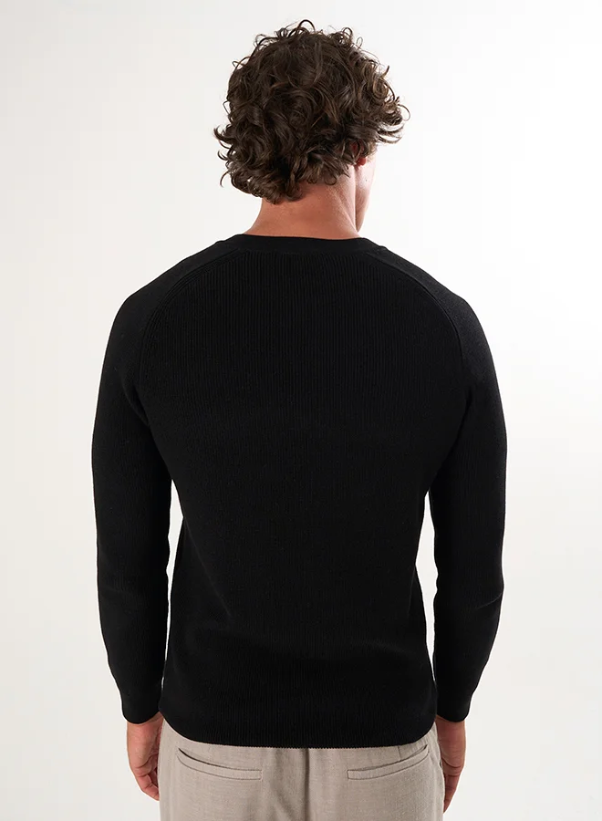 فيليكس هاردي كنزة بياقة دائرية وأزرار