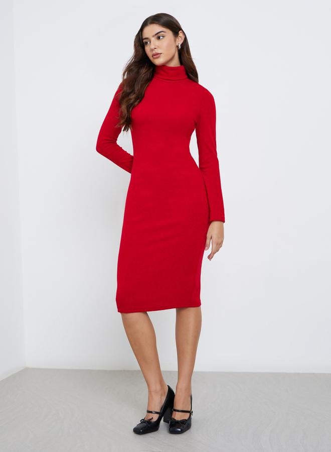 ستايلي فستان ميدي بنمط سويتر وياقة عالية - Image 2