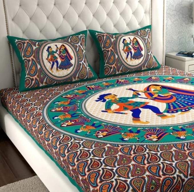 EWISH BOX TRADITIONAL INDIAN JAIPURI BEDDING SET WITH DANCING COUPLE PRINT DOUBLE BED SHEET WITH 2 PILLOW COVERS TEAL AND MULTICOLOR PAISLEY PATTERN