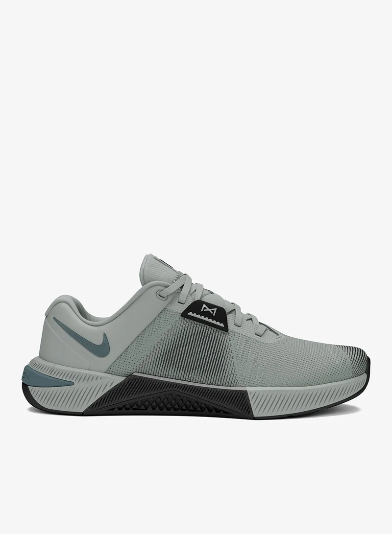 نايكي ميتكون ١٠