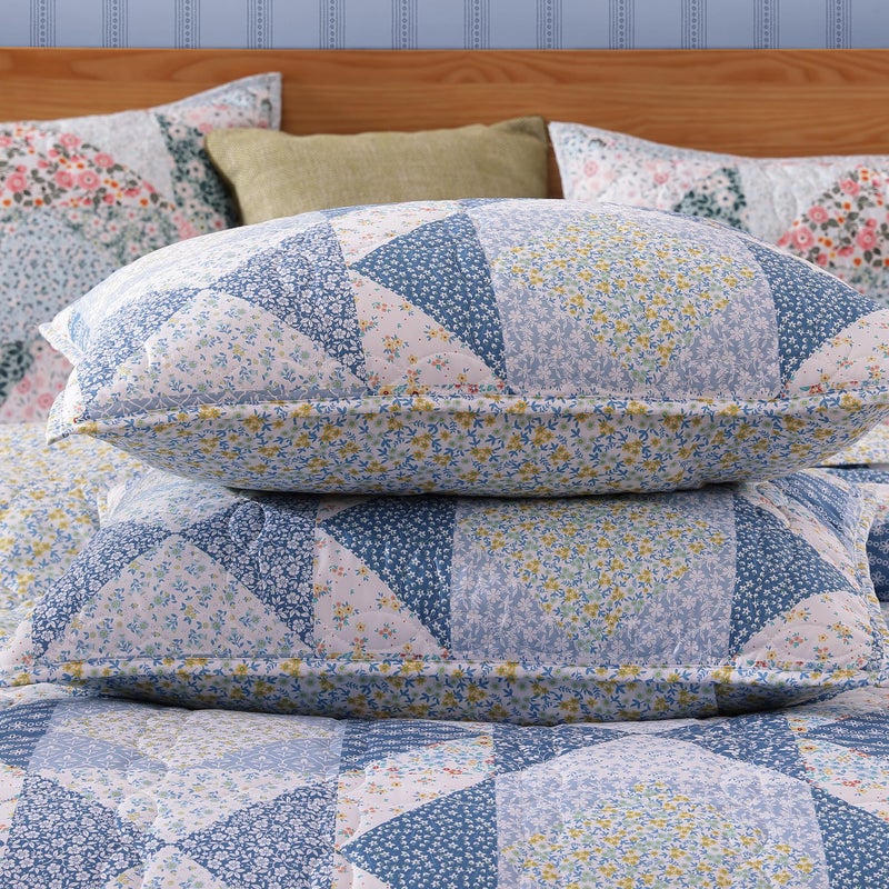 BLOOMHAVEN Quilt Set Queen Size, Patchwork Blue Marigold Floral Quilt Sets, Reversible Bedspread Lightweight and Breathable for All Seasons, Soft Quilted Bedspread with 2 Pillow Shams - Image 4