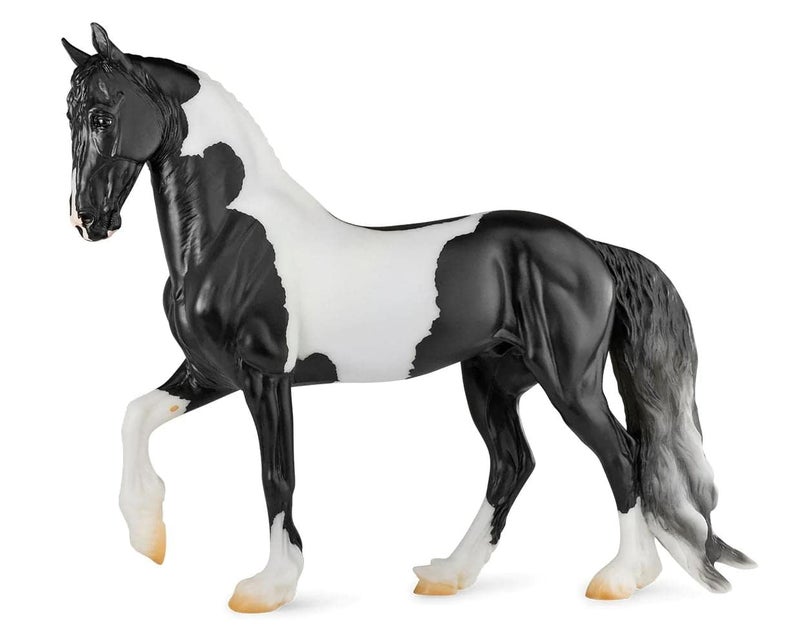 Breyer Horses Traditional Series Battleflield AngelEzra HP  Grand Champion in Dressage  Horse Toy Model  135 x 10  19 Scale  Model 1865 - Image 3