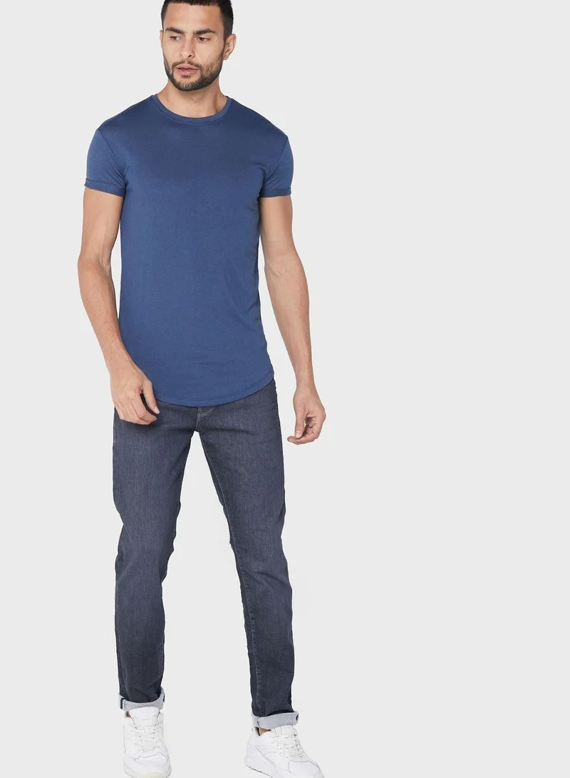 DeFacto  Essential Crew Neck T-Shirt for Men | Best Price UAE