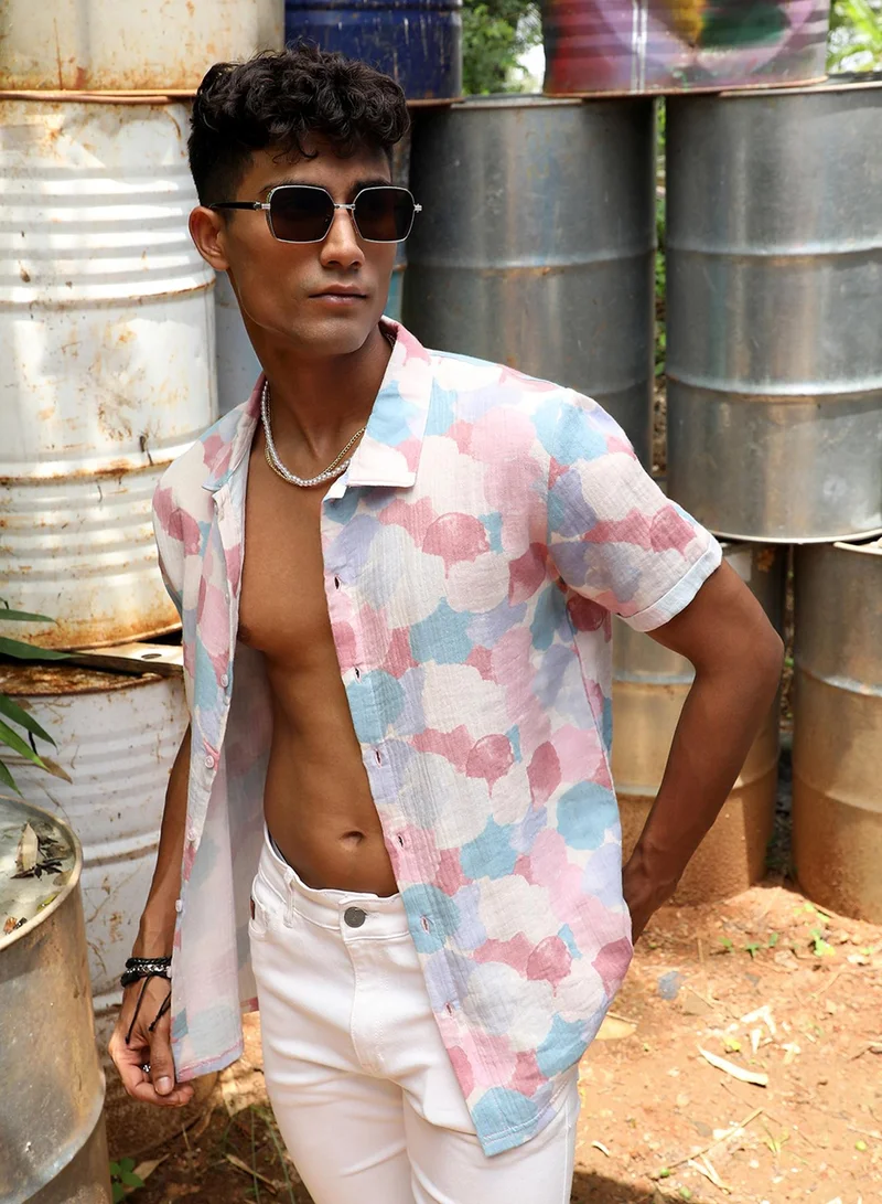 كامبوس سوترا Campus Sutra Men's Blush Pink & Light Blue Artistic Abstract Shirt For Casual Wear | Spread Collar | Short Sleeve | Button Closure | Cotton Shirt Crafted With Comfort Fit For Everyday Wear