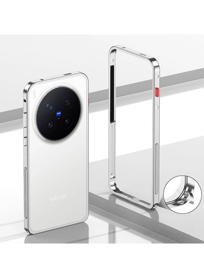 غلاف واقي متوافق مع هاتف Vivo X300Pro، يتميز بإطار معدني من سبائك الألومنيوم بتصميم التثبيت الآلي. يتميز بتصميم أنحف مع حماية متكاملة من الصدمات والسقوط، وغطاء لتفريق الحرارة.