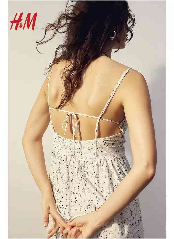 H and M - HM Women's New Loose Lightweight Comfortable And Fashionable Dress - Image 1