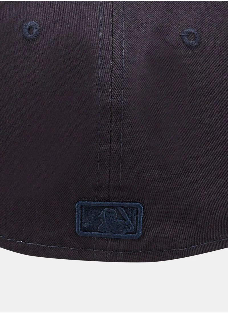 NEW ERA Men's MLB League Essential New York Yankees 59FIFTY Cap