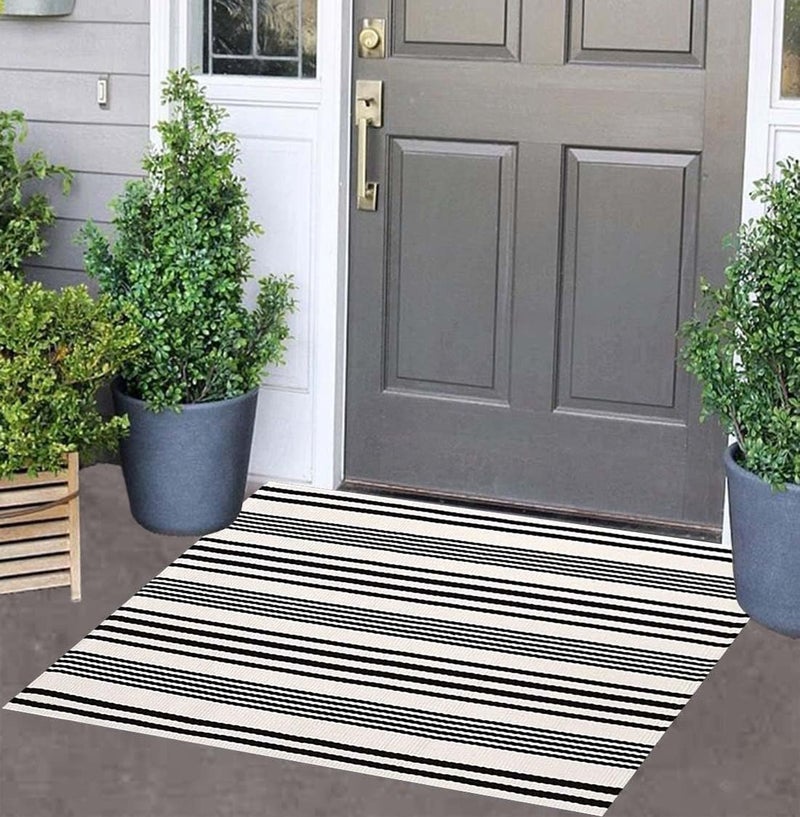 Black and White Striped Doormat 24 x 35 Front Porch Rug Machine Washable Indoor Outdoor Doormat for Front Porch HandWoven Entryway Rug for LaundryBathroomBedroom