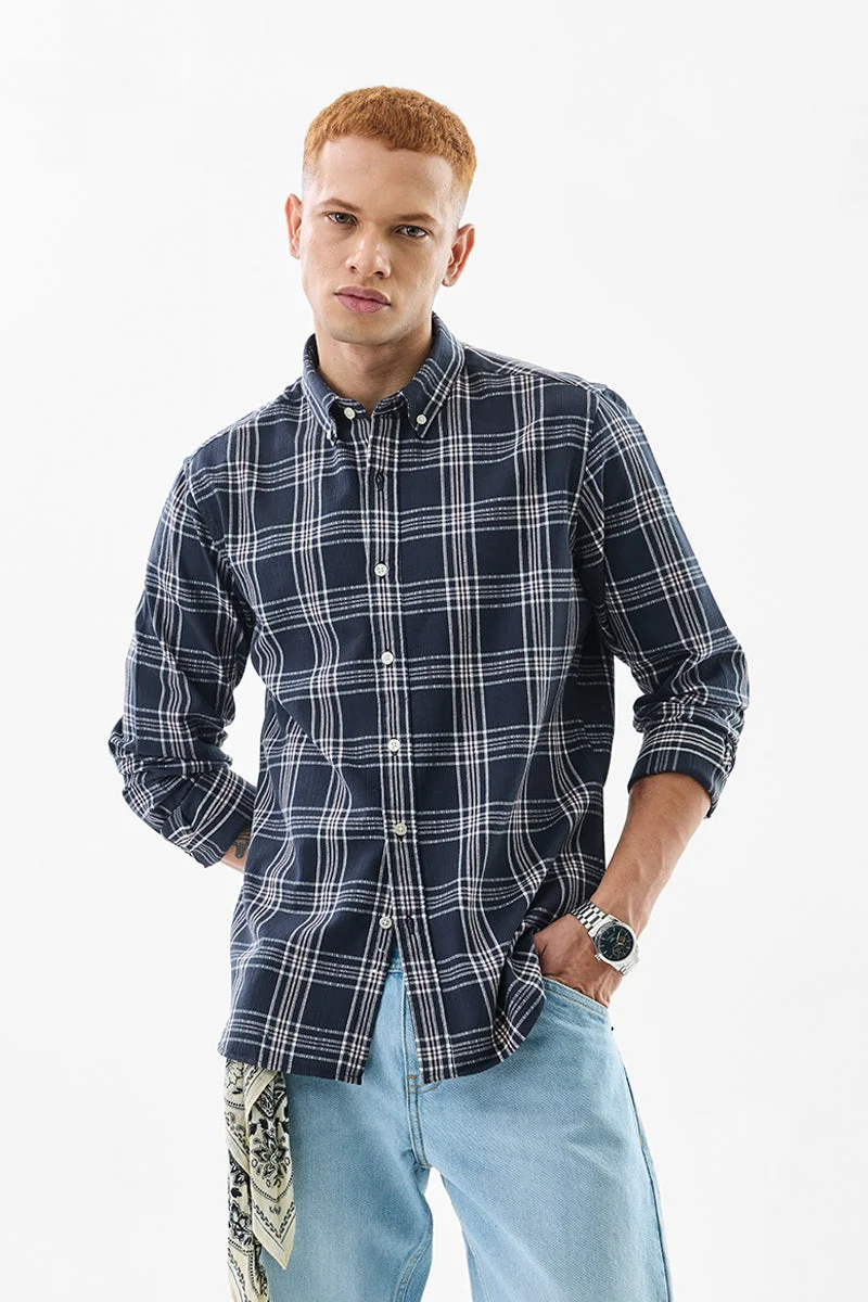 SNITCH قميص كاروهات كحلي بقصة عادية