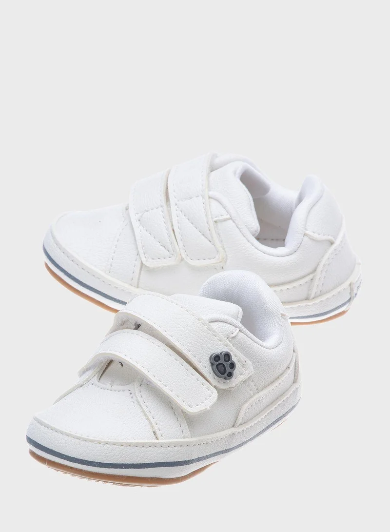Klin Kids Velcro Low Top Sneakers