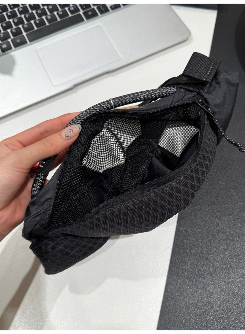 ON Running 2L Waist Bag for Commuting, Crossbody Bag, Casual and Portable Waist Bag Essential Small Reporter's Bag - Image 3