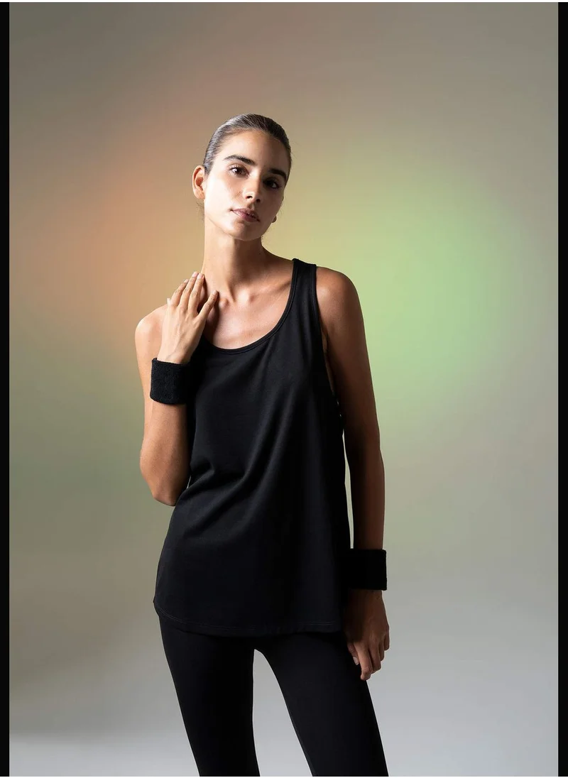 ديفاكتو Woman Crew Neck Knitted Athlete
