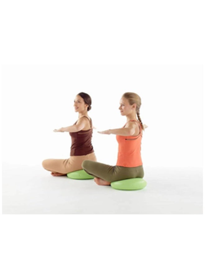 MDBuddy MDBuddy Balance Disc for Fitness and Rehabilitation is made of high-quality PVC and is thick thanks to its compact dimensions (330 mm D x 65 mm H). - Image 4