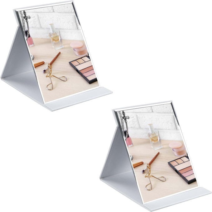 PORTABLE FOLDING VANITY ROUND COMPACT MAKEUP MIRROR WITH STAND FOR DESK TABLE SLIM PU LEATHER FOLDING PRINCESS MAKEUP TABLETOP CAMPING TRAVEL COSMETIC MIRROR WITH STANDING WHITE 2