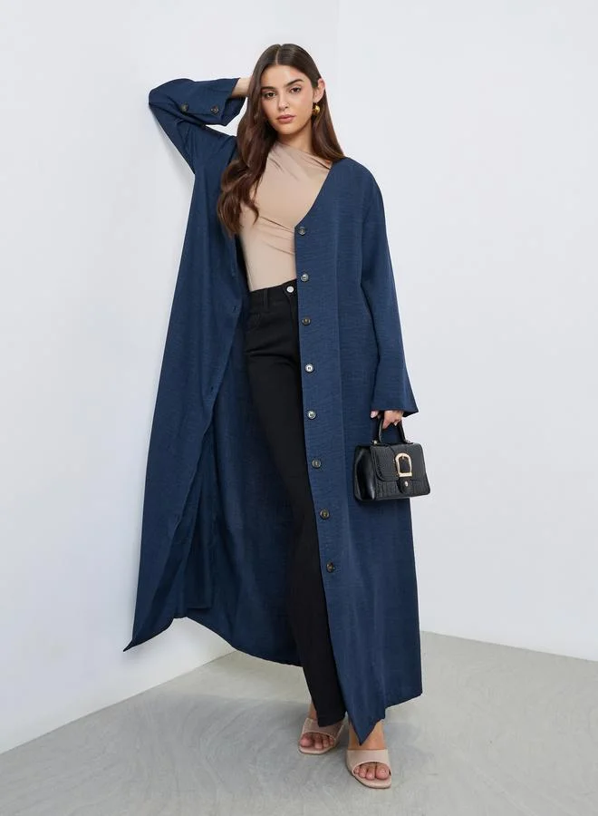 أميرة جلابية بتفاصيل أزرار