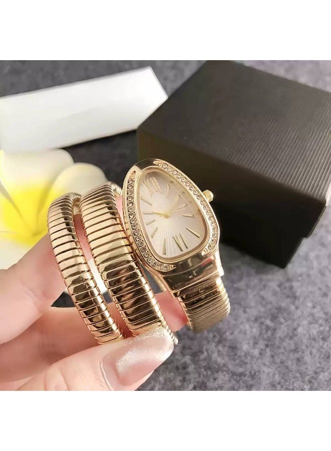 ساعة نسائية ذهبية كوبرا – تصميم فاخر على شكل ثعبان بسوار ملتف مزين بالكريستال - Image 2