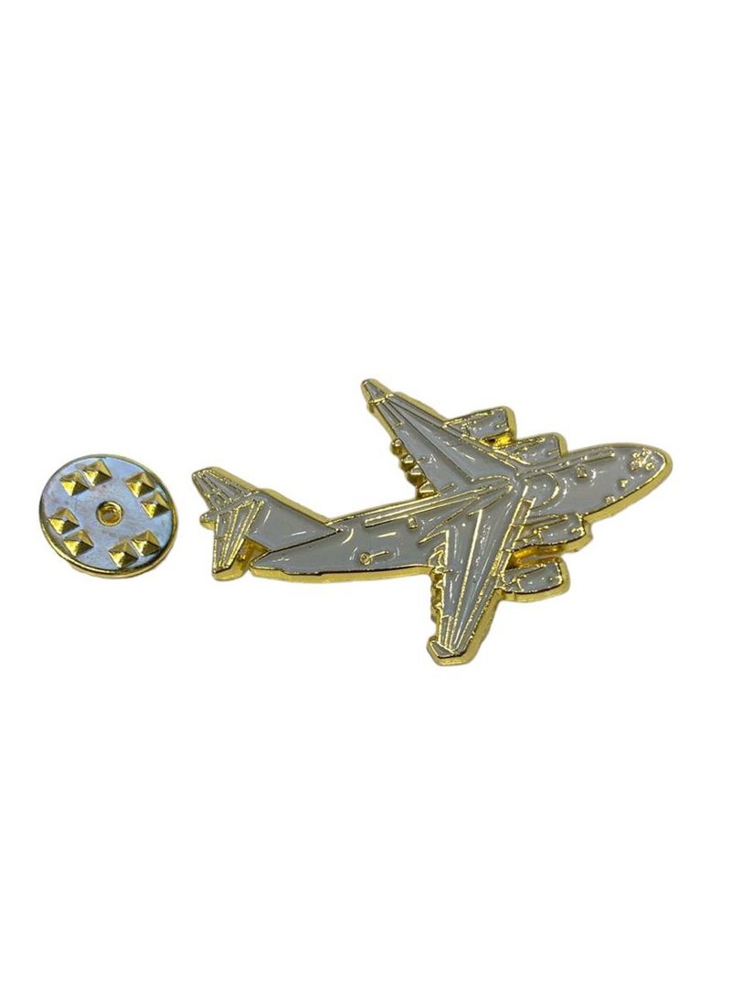 ج 17 دبوس ذهبي كبير