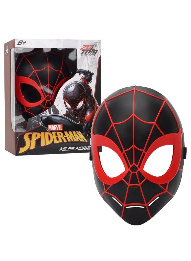 عام Spider-Man: Through the Spider-Verse، تتضمن مجموعة من ألعاب الأدوار وأقنعة تنكرية، مثل أقنعة شخصية مايلز موراليس (Spider-Man Miles) المخصصة للأطفال، وهي مناسبة للأعمار من 6 سنوات فأكثر. - Image 2