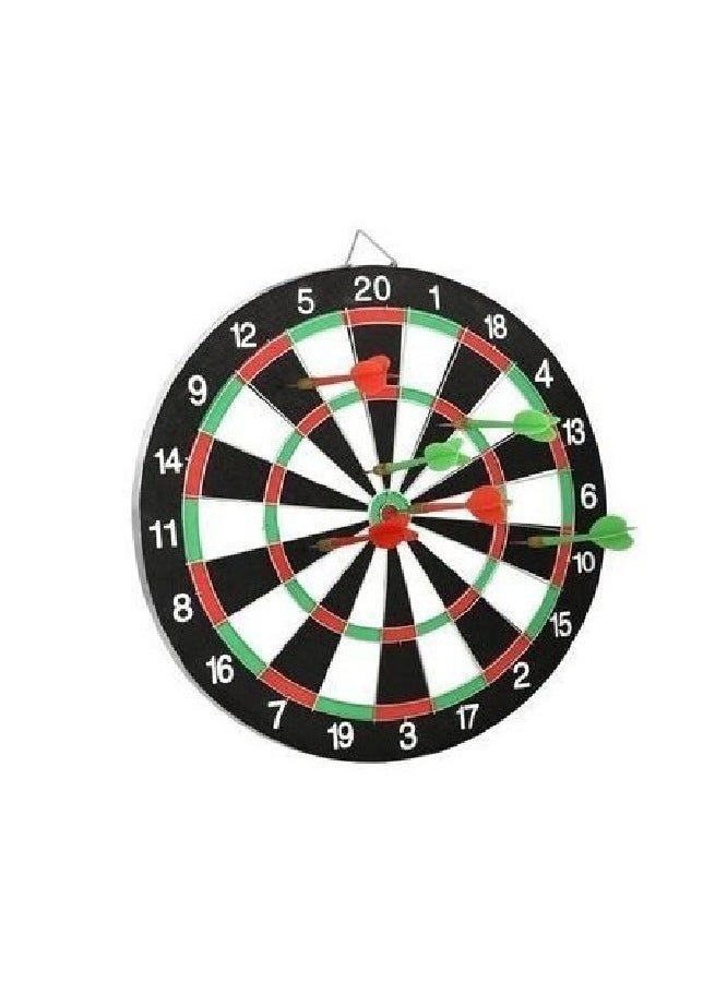 Scoring and arrow board game - Teaching Nishan to the child - the child's enjoyment