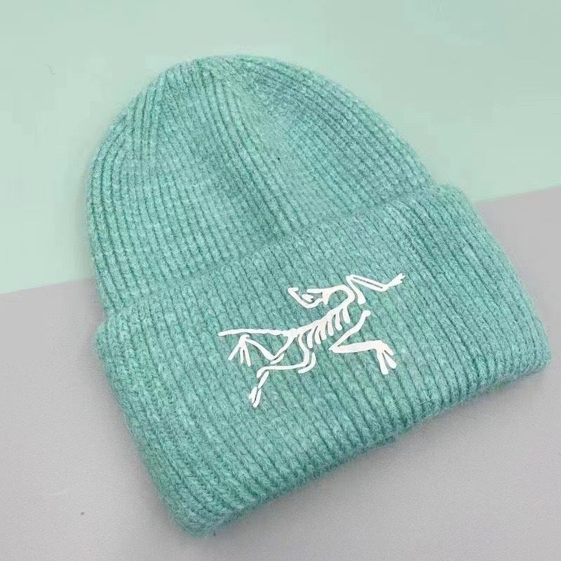 New autumn and winter ancestor rabbit fur warm cold hat fashionable all-match autumn and winter pullover knitted hat mens and womens cold-proof wool hat Emerald