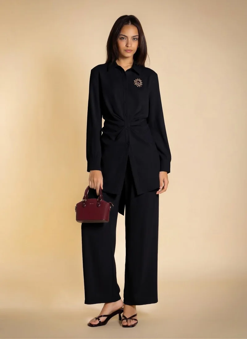 شايبس DETAILED SHIRT SET WITH BROOCH