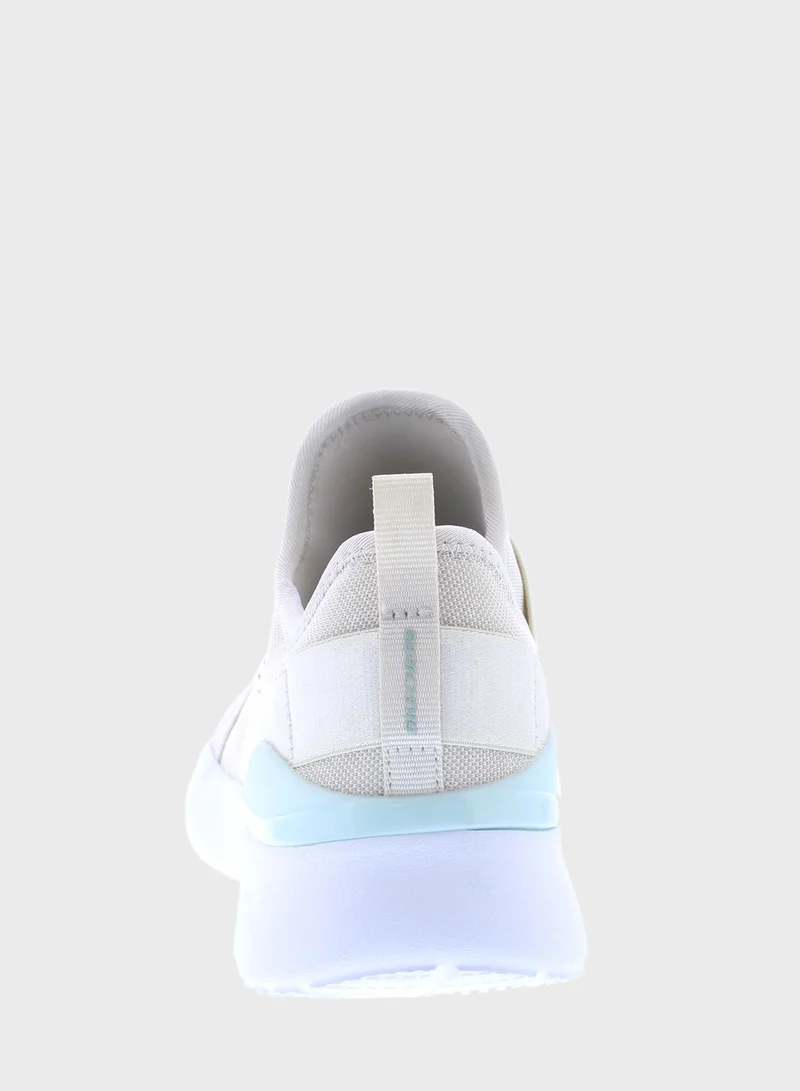 SKECHERS Air Dynamight