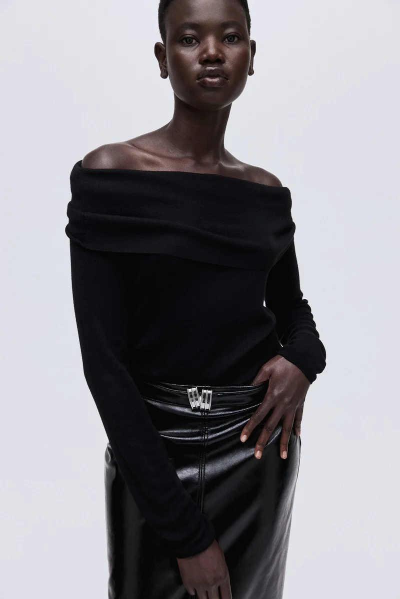 H&M Off-the-shoulder jumper