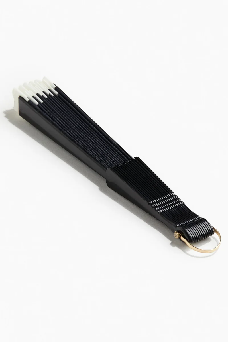 H&M Scalloped-edge fan