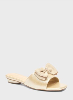 shoexpress One Strap Flat Sandals  - Image 3