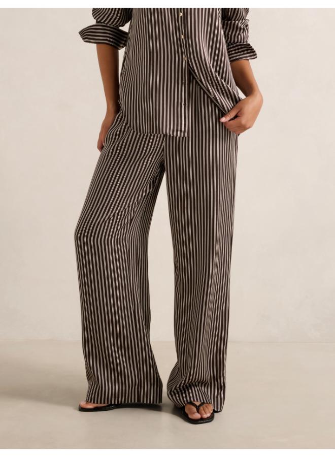 forever new Jenna Drawstring Wide Leg Pant - Image 1
