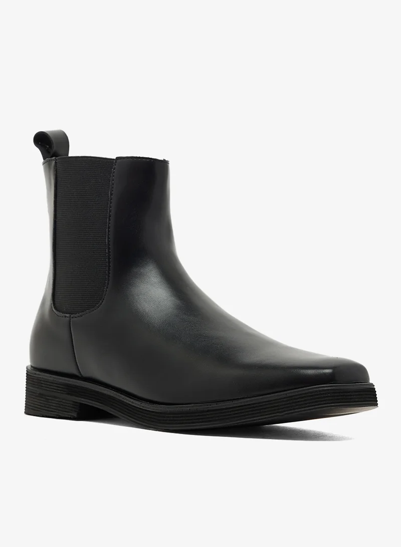 ايلا Block Heel Chelsea Boots