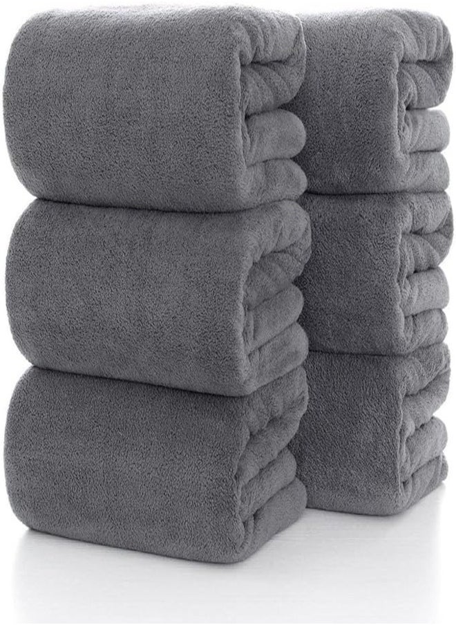 REXO - Grey Double-Sided Microfiber Towel Enjoy a luxurious experience and exceptional comfort with this 40 x 75 cm Grey Double-Sided Microfiber Towel; specially designed to meet all your needs, super absorbent, non-scratch and lint-free. - Image 1