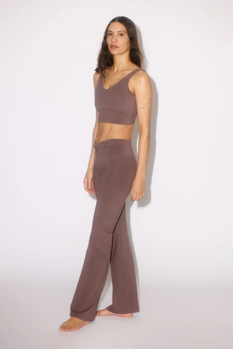 H&M  Flared yoga leggings with SoftMove™ for Women | Best Price UAE