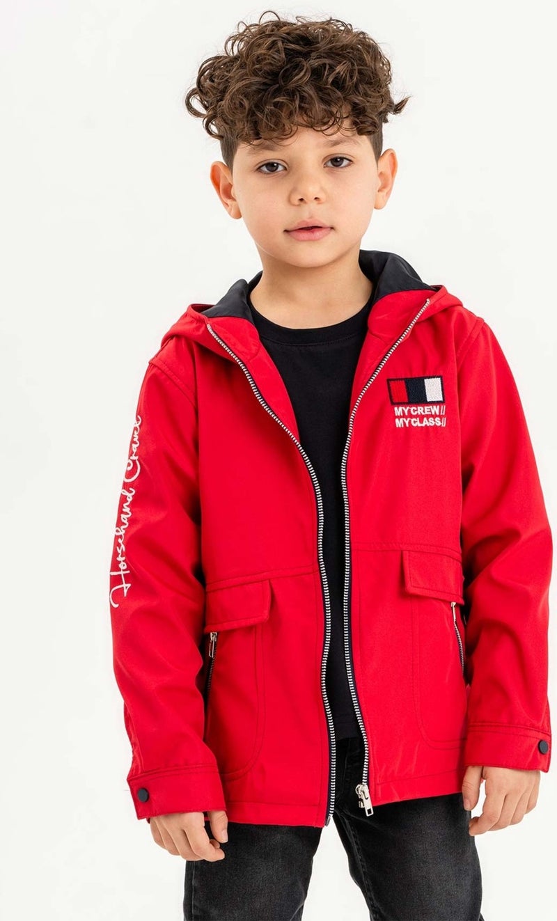 Gold Class Kidswear جاكت فتيان مع غطاء رأس قابل للإغلاق مزود بتطريز ومقاوم للماء  - Image 3