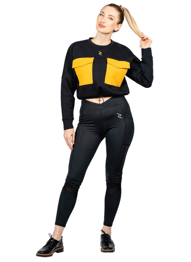 ZAECY Women's Cropped Sweatshirt  - Image 2