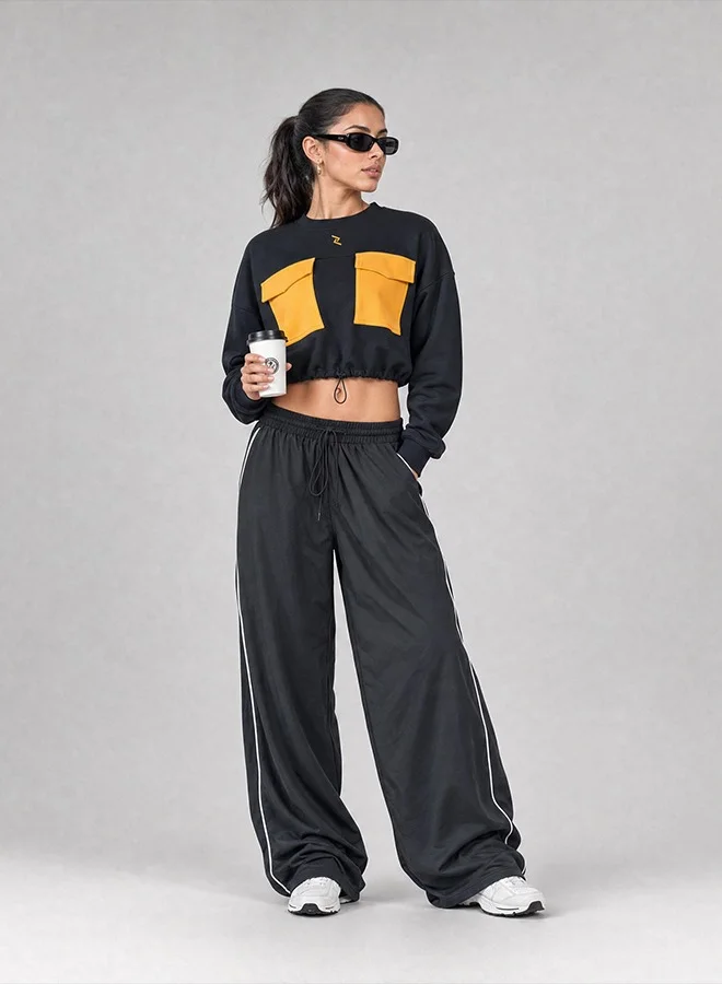 Zaecy Women's Cropped Sweatshirt