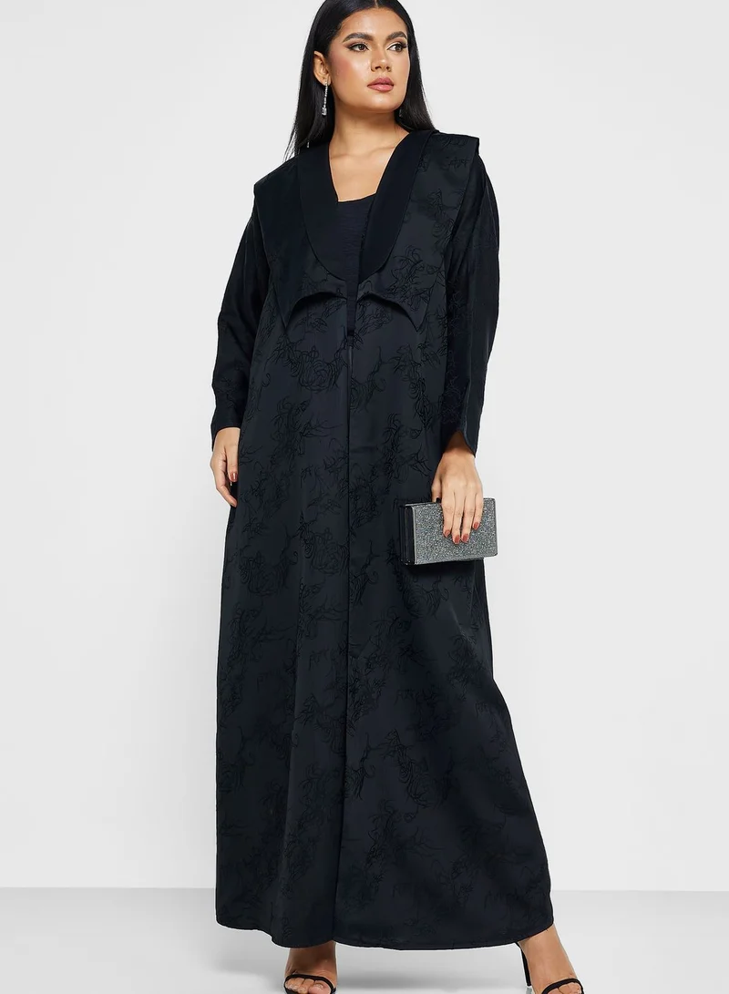 Khizana Self Textured Abaya With Sheila