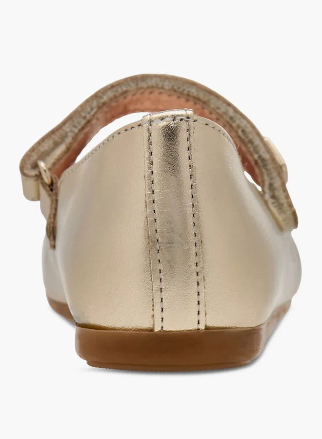 Pablosky Girls' Cut-Out Detail Mary Jane Shoes with Hook and Loop Closure