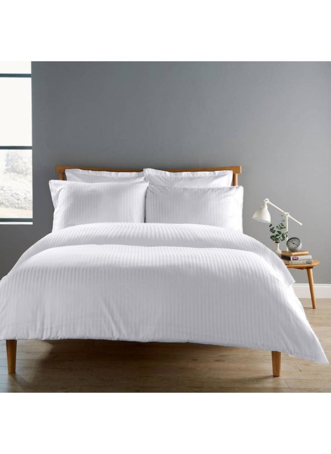 Rest Striped Duvet Cover 6Pc Set White Queen Size Cotton Microfiber Blend Includes 1 Duvet Cover, 220X240Cm 1 Fitted Sheet, 180X200+30Cm 2 Pillowcases ,50X75+5Cm 2 Pillow Sham ,50X75+15Cm  - Image 4