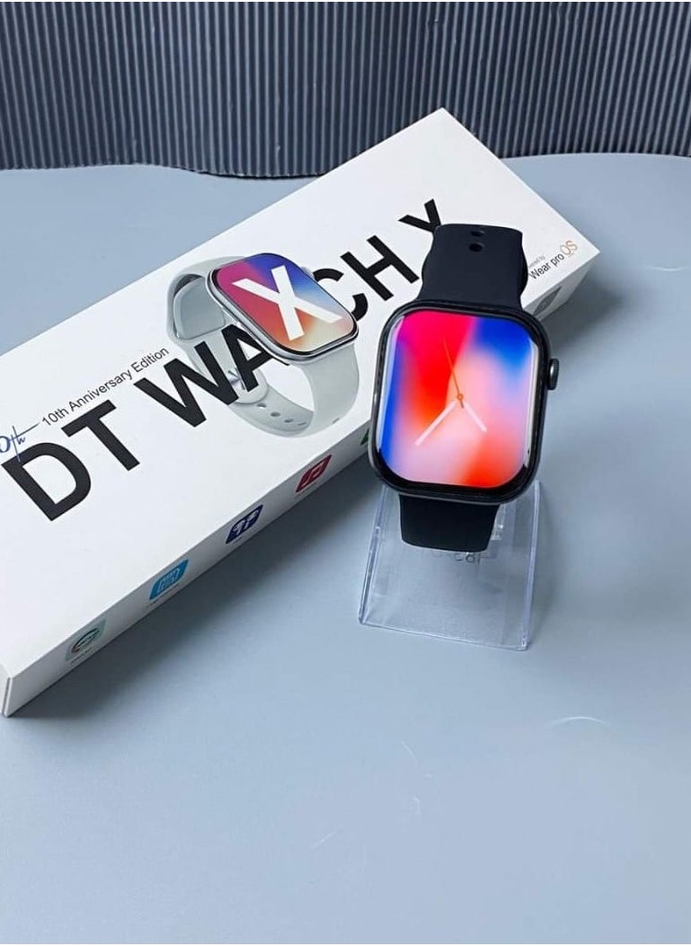 دي تي - ساعة DT Watch X هي ساعة ذكية تجمع بين التكنولوجيا الحديثة والتصميم العصري. تتميز بتصميم أنيق وشاشة عالية الدقة، وعادة ما تأتي مع العديد من الميزات مثل:  1. الشاشة: شاشة ملونة تعمل باللمس، تقدم عرضًا دقيقًا وواضحًا للمعلومات. - Image 1