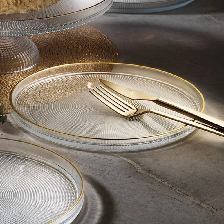 Fecra Loren 7 Piece Cake and Presentation Set Gold Gilded