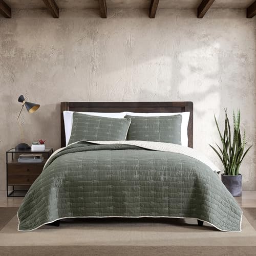 Eddie Bauer - Twin Quilt Set, Reversible Cotton Bedding with Matching Sham, Lightweight Home Decor for All Seasons (Troutdale Green, Twin) - Image 1
